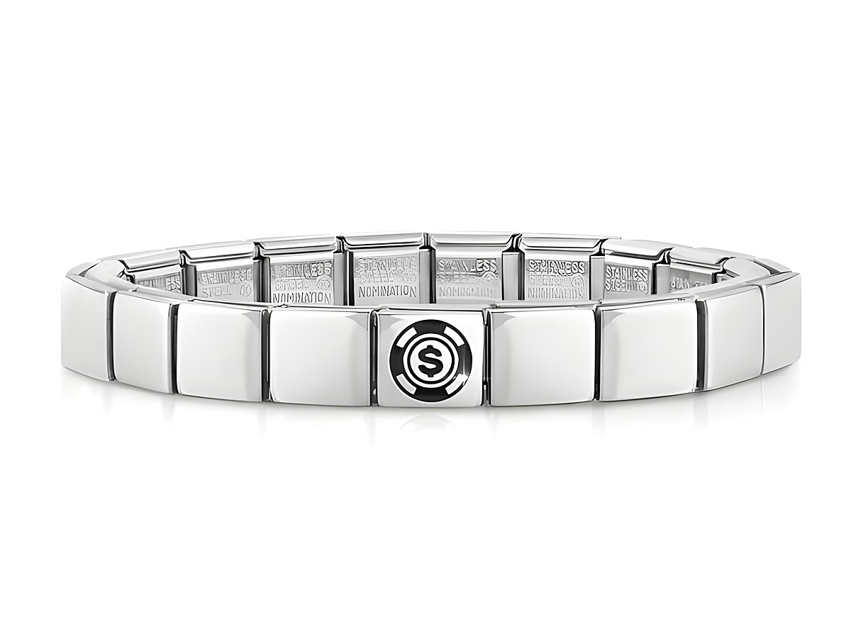 Edelstahl Armband von Nomination mit Poker Chips Design, flexible Elemente und ein zentraler ikonischer schwarz-silberner Anhänger für stilvolles Tragen.