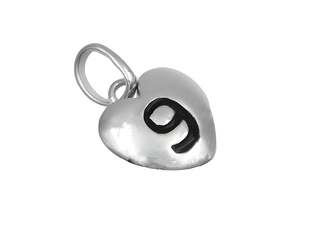 Herz Anhänger 9 aus 925 Sterling Silber, poliert und rhodiniert, Hersteller Juwelier Harnisch, mit schwarzer Ziffer 9 auf der Vorderseite, perfekt zur Ergänzung von Schmuckkollektionen.