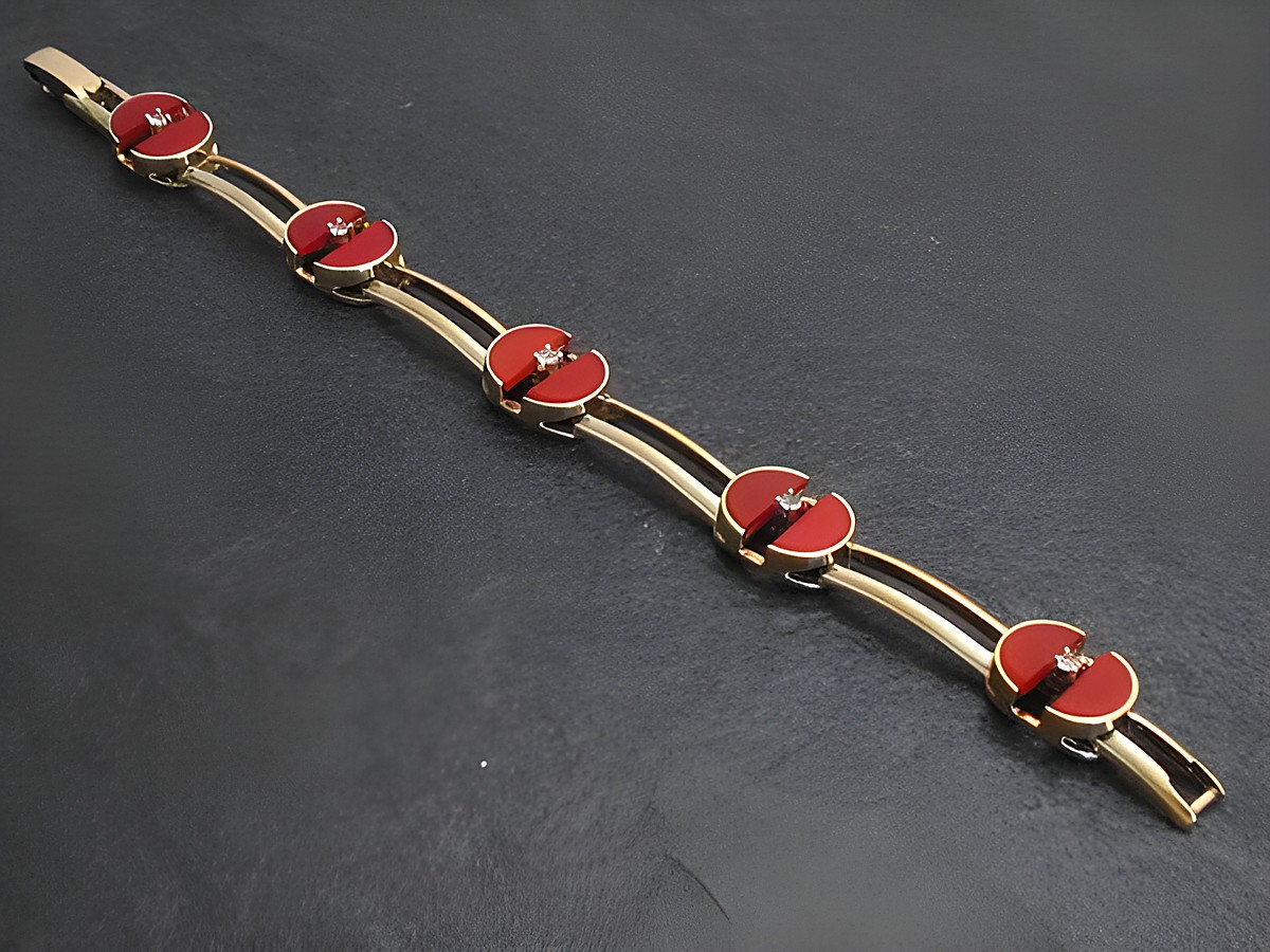 Silberarmband verg. 18 cm Design Karneol Zirkonia weiß, Hersteller Juwelier Harnisch, vergoldet. Elegantes Armband mit roten Karneolsteinen und funkelnden Zirkonias, perfekt für besondere Anlässe.