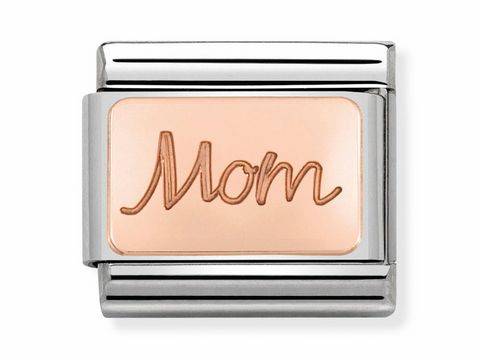 Roségoldene Classic Platte von Nomination mit dem eingravierten Schriftzug Mom, umgeben von einem silbernen Rahmen, ideal für stilvolle Armbänder und Geschenke.