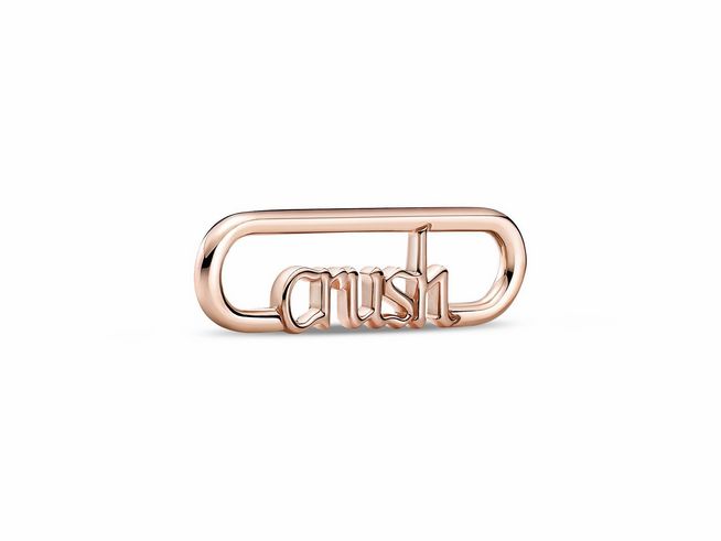 Roségold vergoldetes Wortgliederstück mit dem Schriftzug crush, gestaltet für Ketten und Armbänder, stilvolles Accessoire von Pandora.