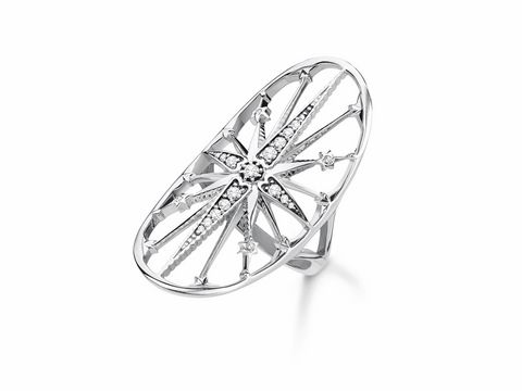 Eleganter Thomas Sabo Ring Gr. 48 TR2222-643-14-48 aus Silber mit funkelnden Zirkonia und einem raffinerten Sternenmotiv in ovaler Form. Ideal für stilvolle Akzente.