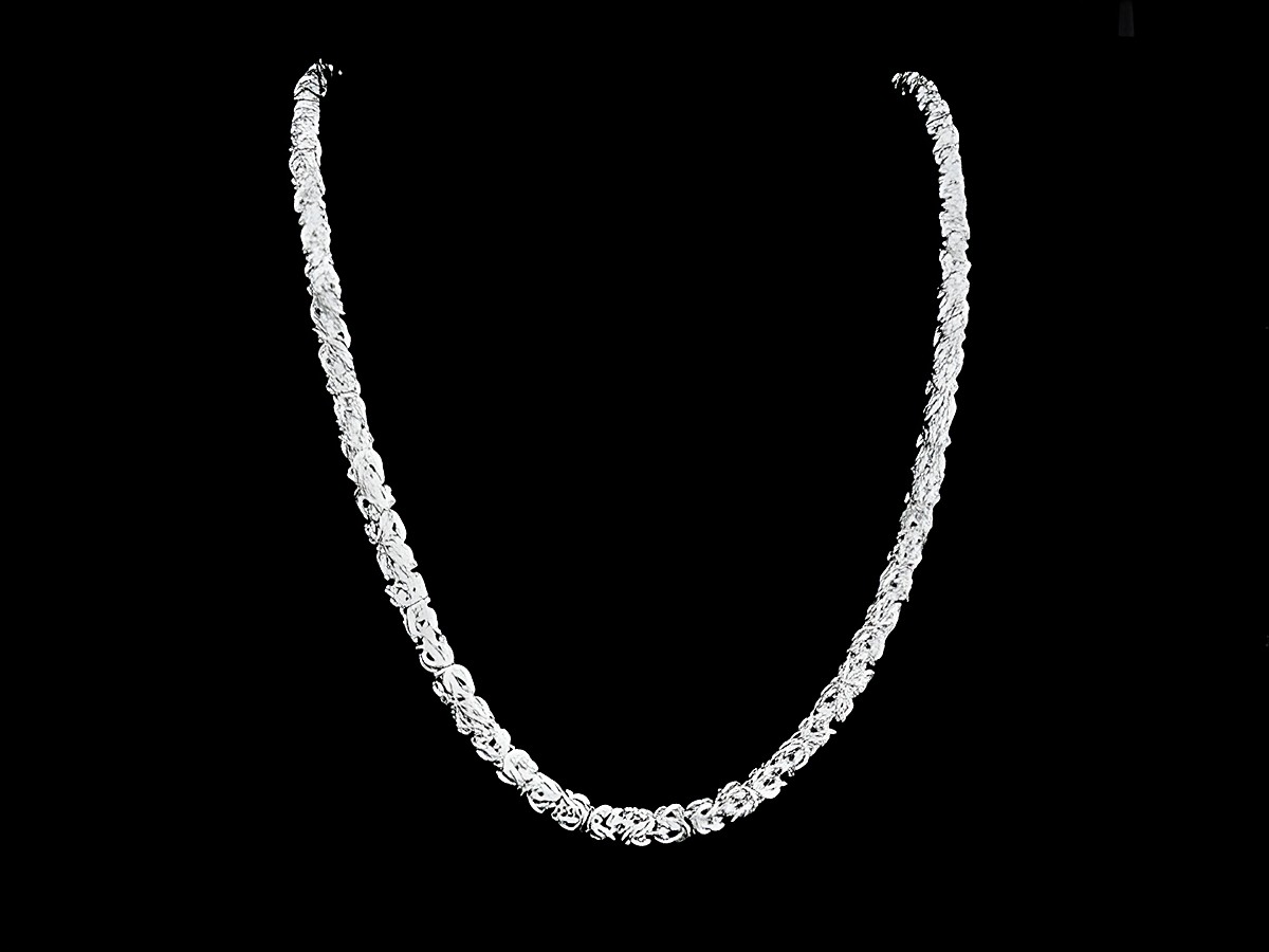 Lange Kette XXL versilbert in Königsketten-Design, 4,7 x 4,7 mm, 79 cm lang, perfekt für elegante Anlässe, hergestellt von Juwelier Harnisch, versilberte Ketten.