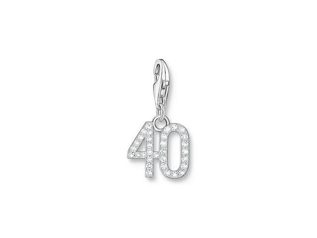 Charm-Anhänger von Thomas Sabo in Silber mit der Zahl 40, verziert mit Zirkonia, ideal für besondere Anlässe und Jubiläen, elegantes Design und hochwertige Verarbeitung.
