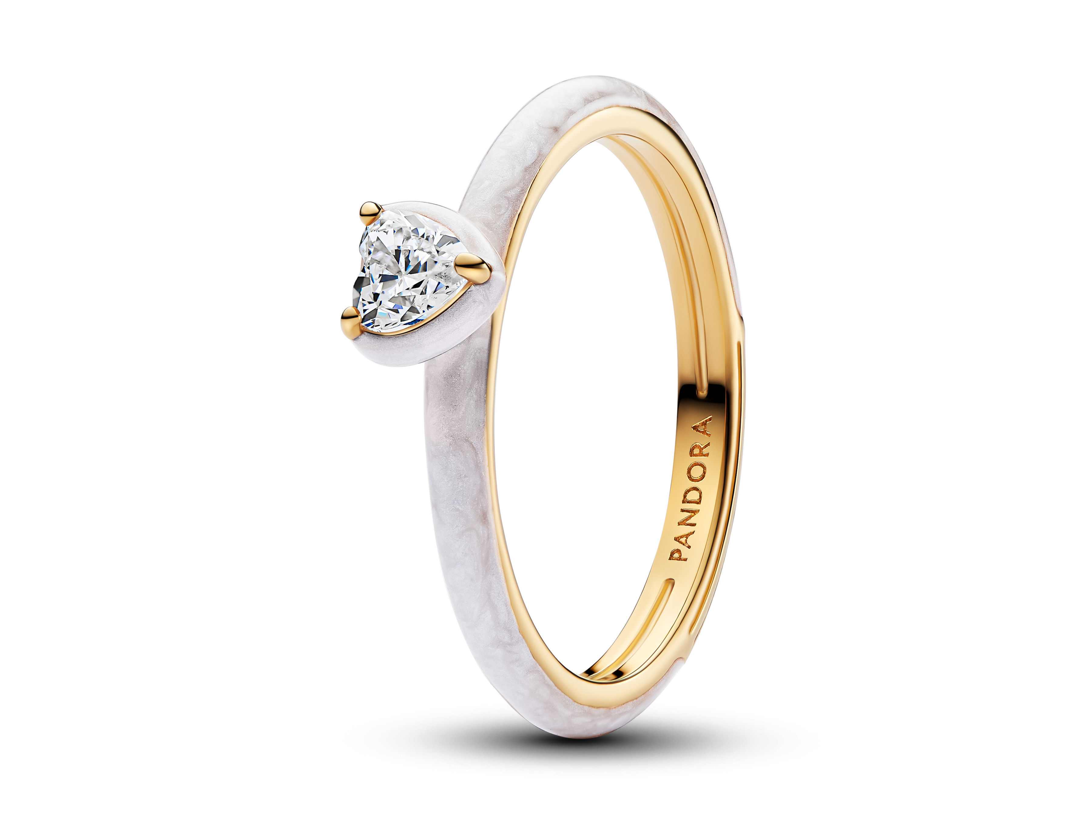 Weißes Chakra Herz Ring von Pandora mit Gelbgold Vergoldung, verziert mit Emaille und Zirkonia, Größe 44, modernes Design für stilvolle Auftritte.