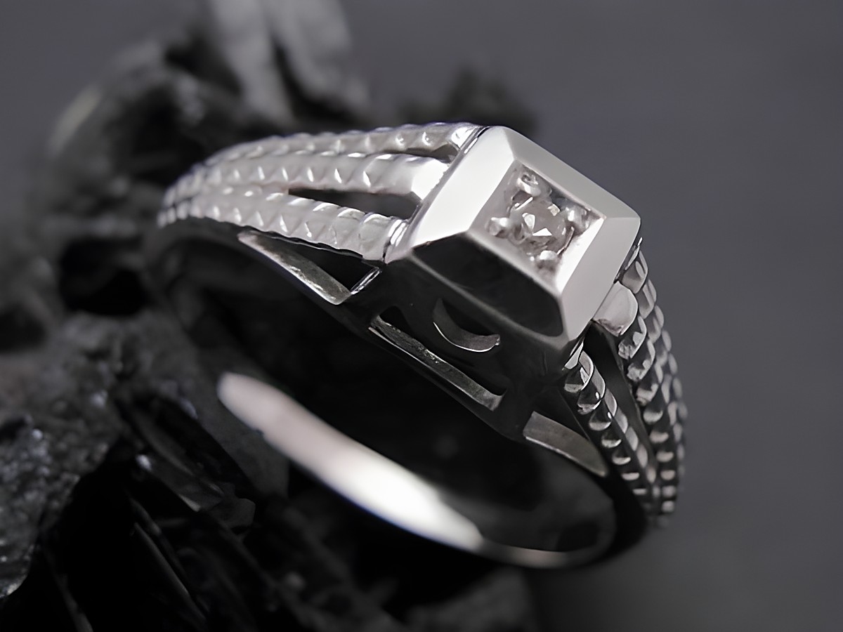 Gold Ring pompös aus Weißgold 585 mit Diamant, Goldring in Größe 59, Hersteller Juwelier Harnisch, bis Größe 60/19, elegantes Design und hochwertige Verarbeitung.