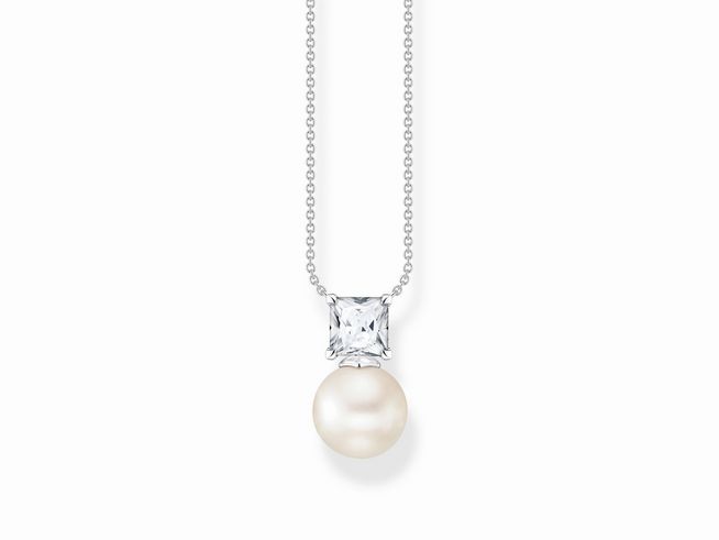 Kette aus Sterling Silber mit einer Süßwasserzuchtperle und einem Zirkonia-Anhänger, Teil der Perlendream-Kollektion von Thomas Sabo, 45 cm lang.