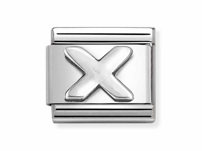 Edelstahl Charmbuchstabe X aus der Nomination 330113 24 CLASSIC Serie in oxidiertem Silber, dekoriert mit klaren Linien und modernem Design für personalisierte Schmuckstücke.
