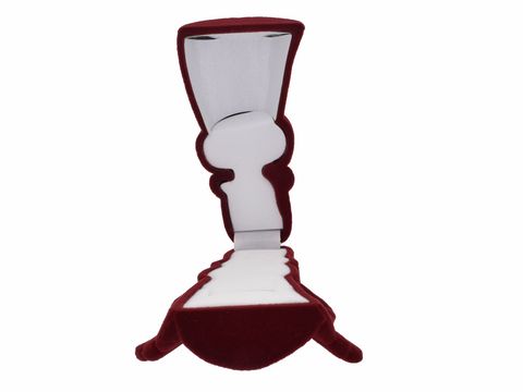 Geschenkschachtel in Form eines Engels in rot, 8 cm, Hersteller: Juwelier Harnisch, ideal für Weihnachten. Perfekt zum Präsentieren von Schmuck und anderen Geschenken.
