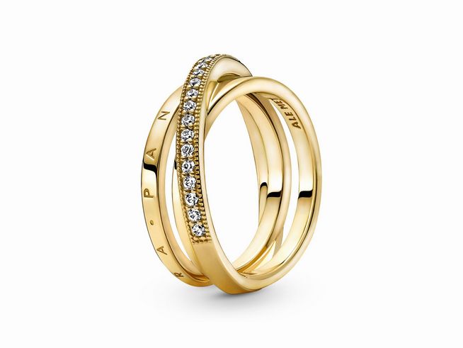 Pandora 169057C01-58 Ring in gelbgoldvergoldet mit Zirkonia, Größe 58/18,5, zeigt ein elegantes Design mit ineinandergreifenden Ringen und funkelnden Steinen.