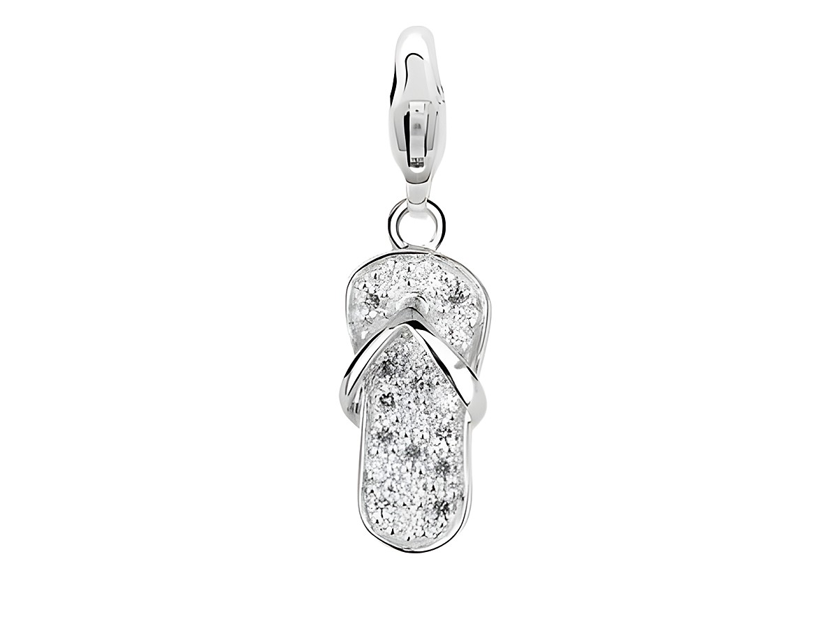 Glittery Badelatsche Ti Sento Silber Charm mit funkelnden Details, ideal für Schmuckliebhaber und Sommerfans, bietet ein verspieltes und glitzerndes Design für Deine Sammlung.