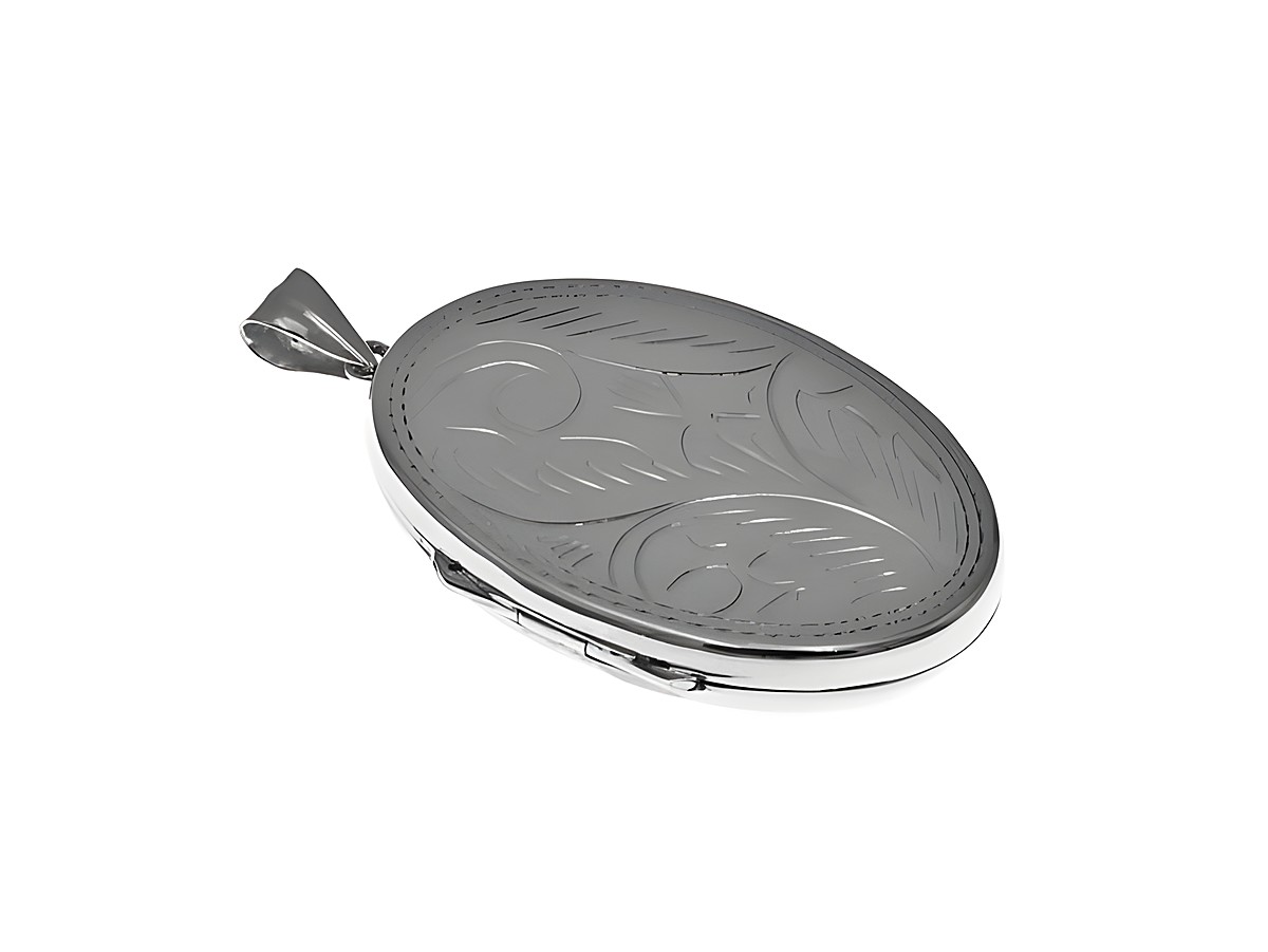 Medaillon in ovaler Form aus Silber mit einem eleganten Rankenmuster, geeignet für zwei Fotos, Hersteller Juwelier Harnisch, zeitloses Design.