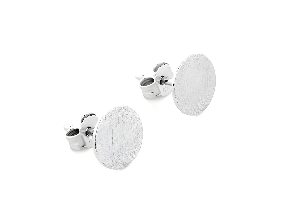 Rund Ohrstecker klassisch in Silber, eismattiert und rhodiniert, ohne Stein, Hersteller Juwelier Harnisch, schlichtes und elegantes Design.