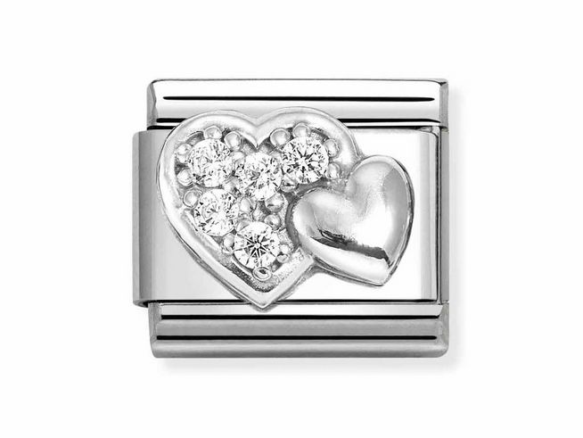 433030447-0 Silberner Charm von Nomination mit gewölbtem Herzdesign, verziert mit weißen Zirkonia, passend für Silvershine Motive, glänzende Oberfläche und elegantes Aussehen.