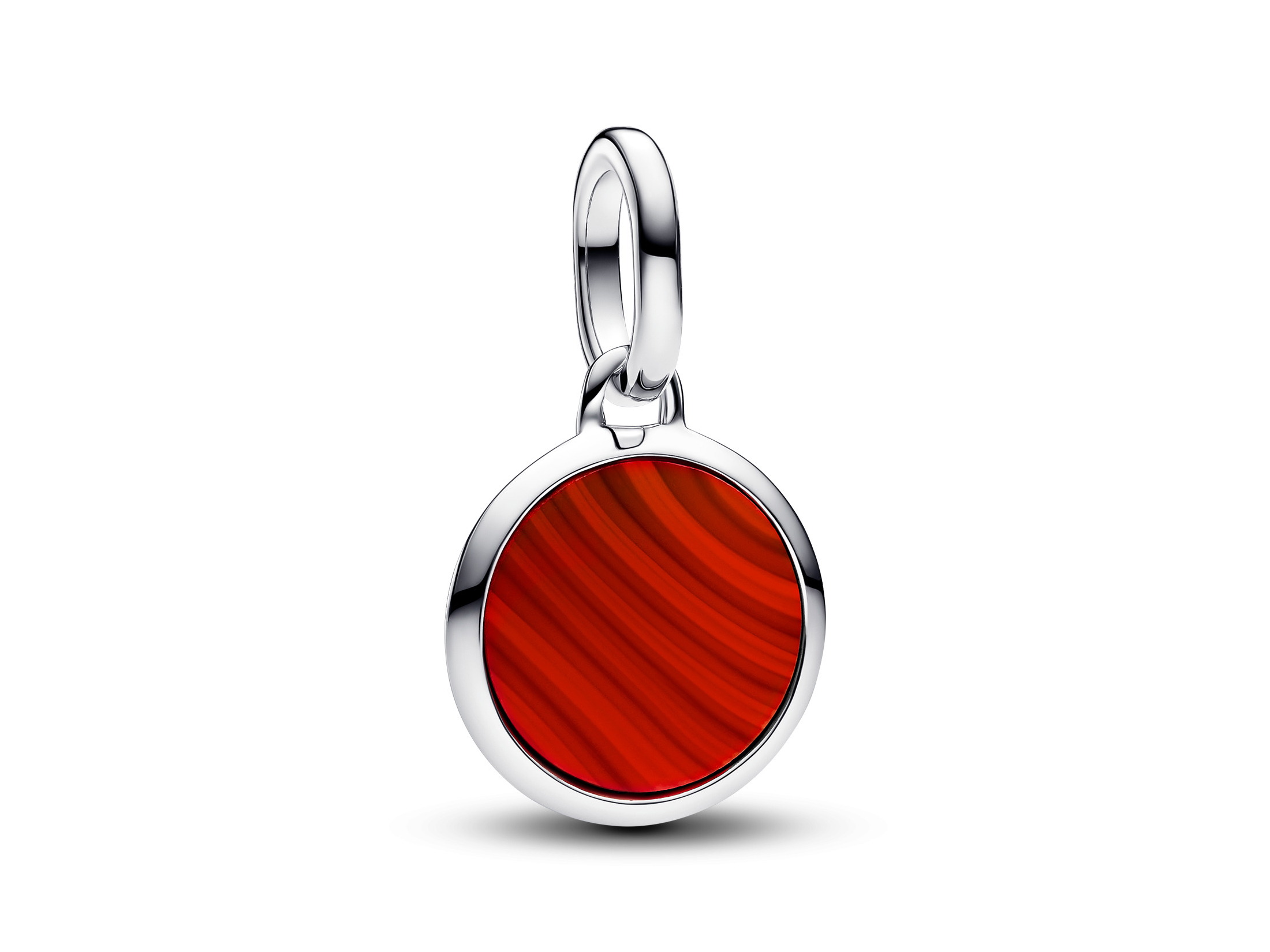 Roter Mini-Charm aus Sterling Silber von Pandora Me mit einer glänzenden, geschwungenen roten Oberfläche, perfekt für individuelle Sammlungen und persönliche Stilakzente.