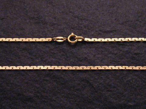 Goldkette Ankerkette flach - Gold 333 - 80 cm von Juwelier Harnisch, schlichtes Collier mit hochwertigem Verschluss, ideal für elegante Outfits oder als Geschenk.