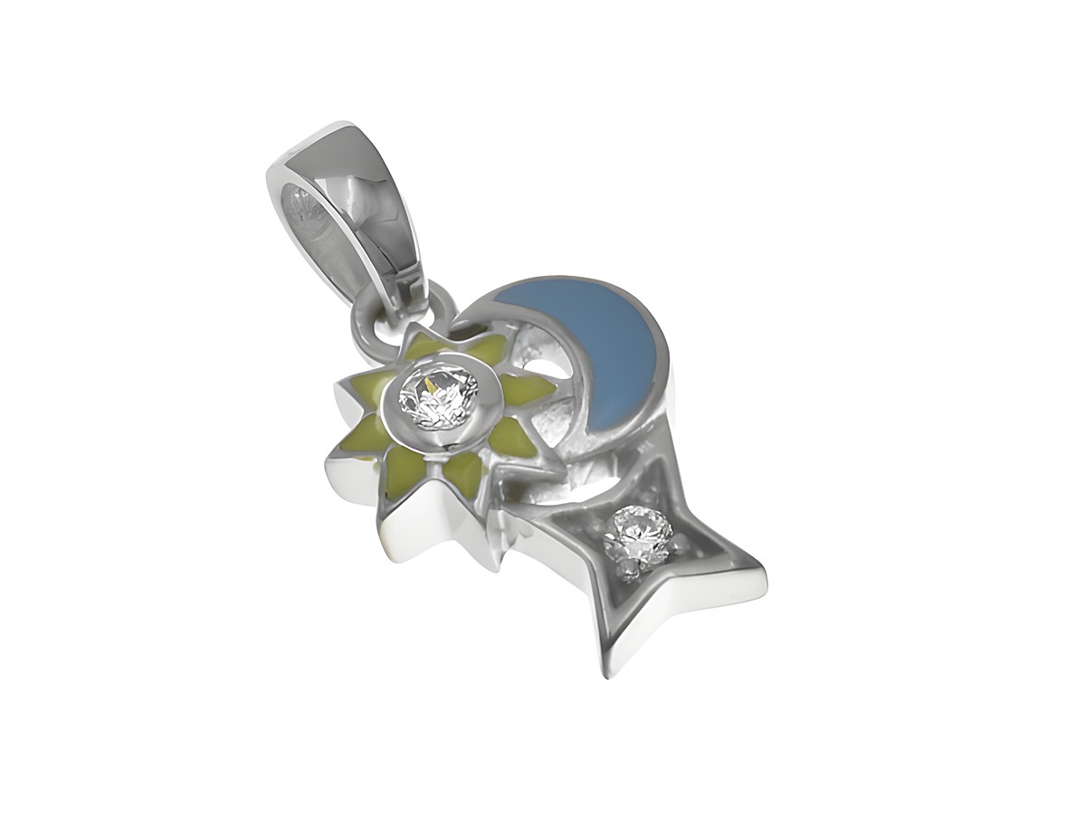 Ein traumhafter Anhänger in Silber rhodiniert, bestehend aus Sonne, Mond und Stern, verziert mit Zirkonia und farbigen Lackelementen in Gelb und Blau, ideal für Kinder.