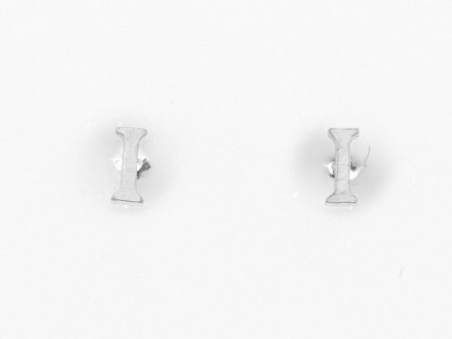 Ohrringe Ohrstecker Buchstabe I aus Silber 925 mit Initialien von Juwelier Harnisch, stilvolles Design, perfekt für persönlichen Schmuck.