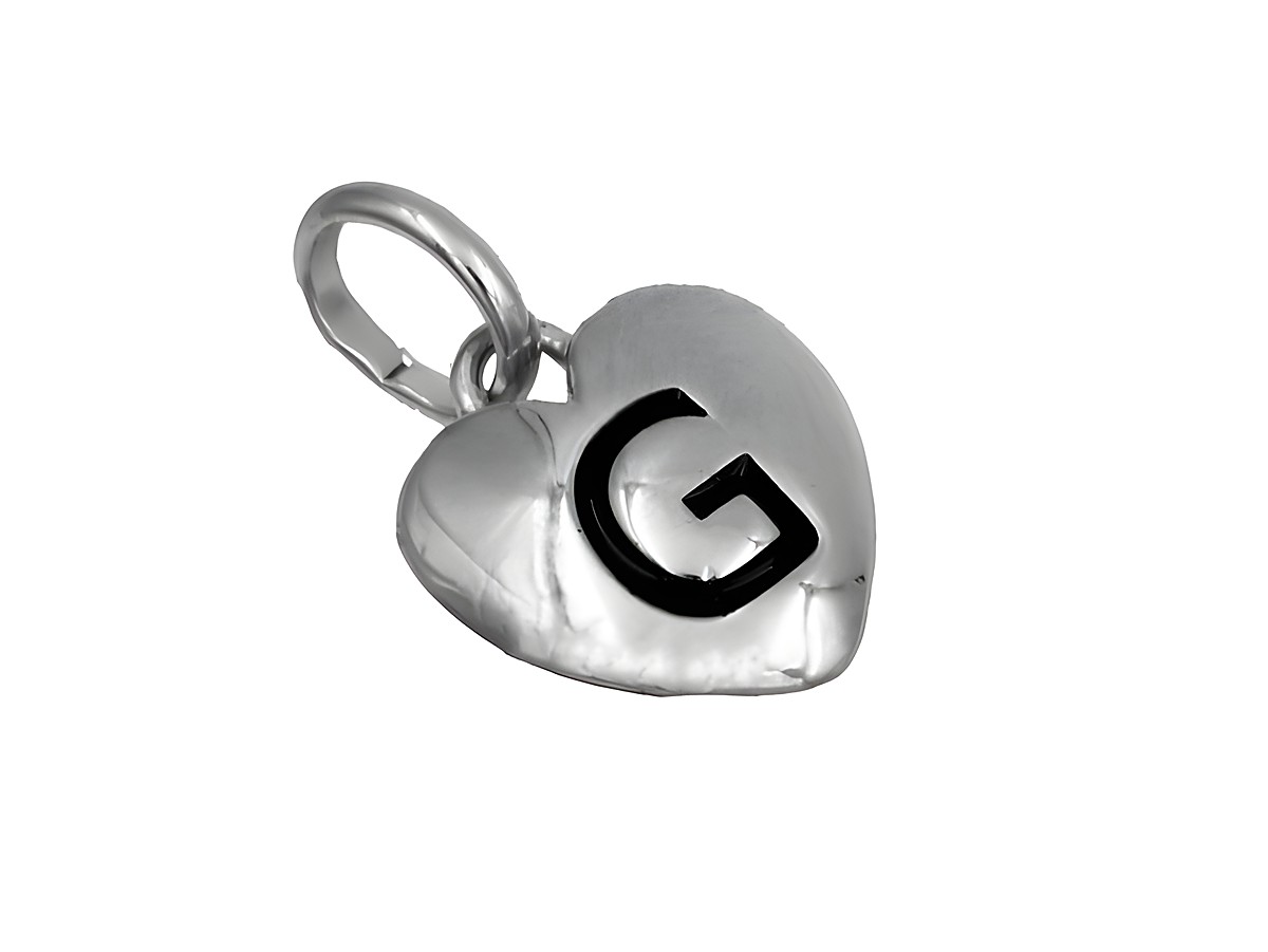 Herzanhänger aus 925 Sterling Silber mit glänzender polierter Oberfläche, rhodiniert, verziert mit dem Buchstaben G, geeignet für Kinder von Juwelier Harnisch.
