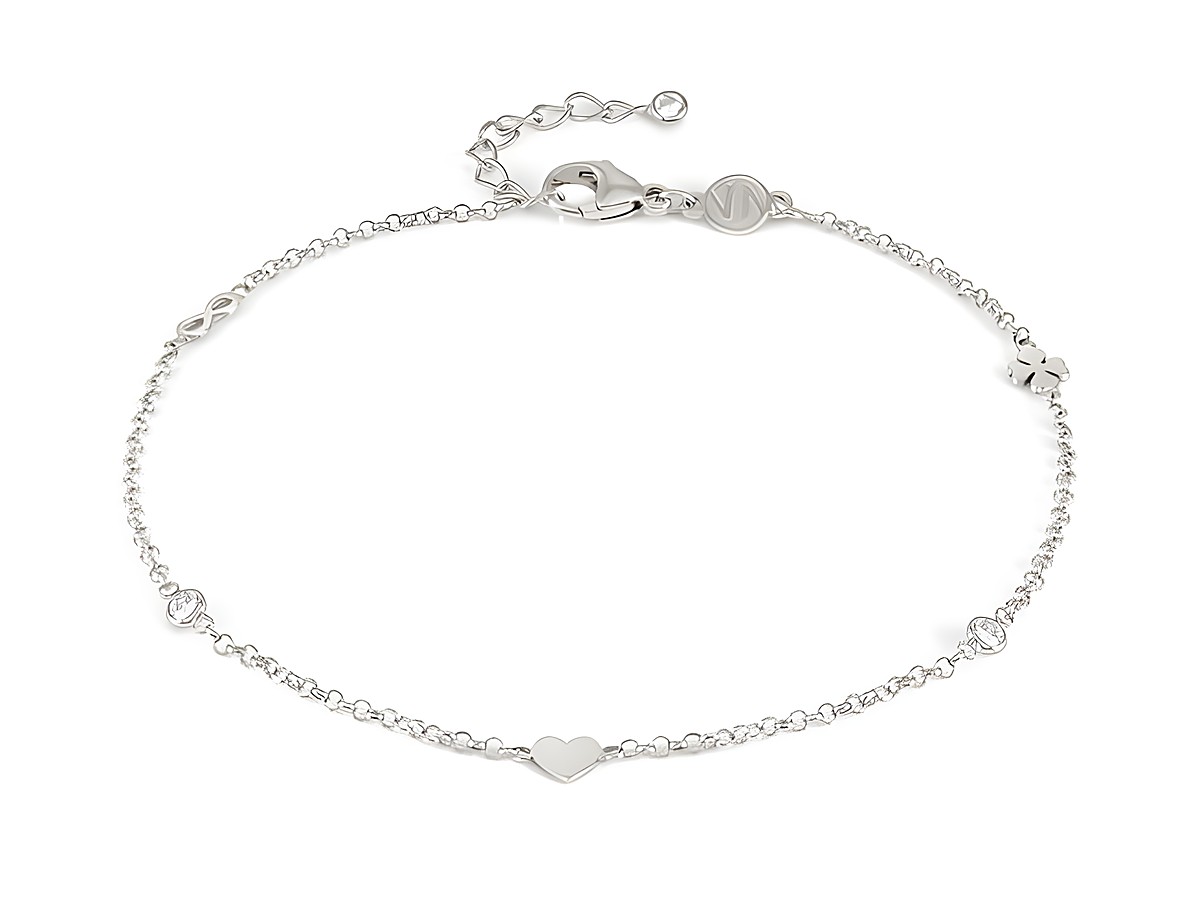 Elegante Fußkette von Nomination aus rhodiniertem Silber, geschmückt mit weißen Zirkonia und einem Herzmotiv, verstellbar von 23 bis 26 cm, ideal für jeden Anlass.