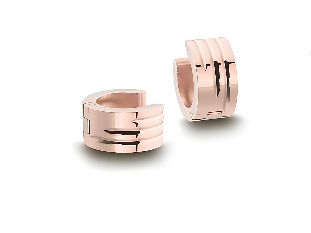 Edelstahl Creolen im Streifen Muster, 1,3 cm hoch und 6,9 mm breit, roségoldfarben, elegant und modern, Hersteller Juwelier Harnisch, ideal für jede Gelegenheit.