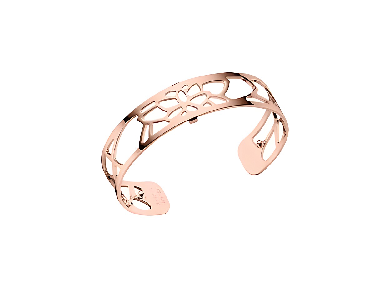 Roségoldener Armreif von Les Georgettes mit filigranem NENUPHAR-Muster, 14 mm breit, elegantes und modernes Design, ideal für stilvolle Akzente.