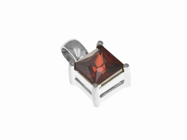 Anhänger Quadrat aus Sterlingsilber mit polierter Oberfläche und Zirkonia in einer niedlichen Form, 12 mm, Hersteller Juwelier Harnisch.