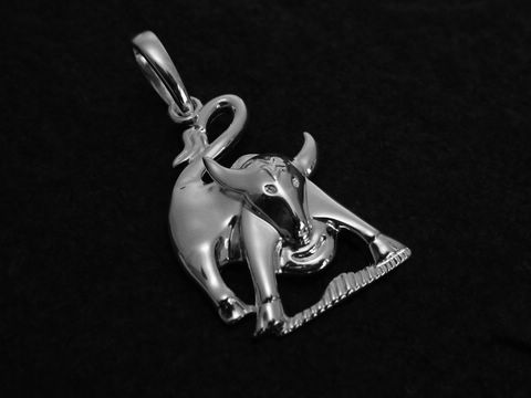 Stier Sternzeichen 925 Sterling Silber poliert Anhänger von Hersteller Juwelier Harnisch mit detaillierter Gestaltung und einem glänzenden Finish. Ideal für Schmuckliebhaber.