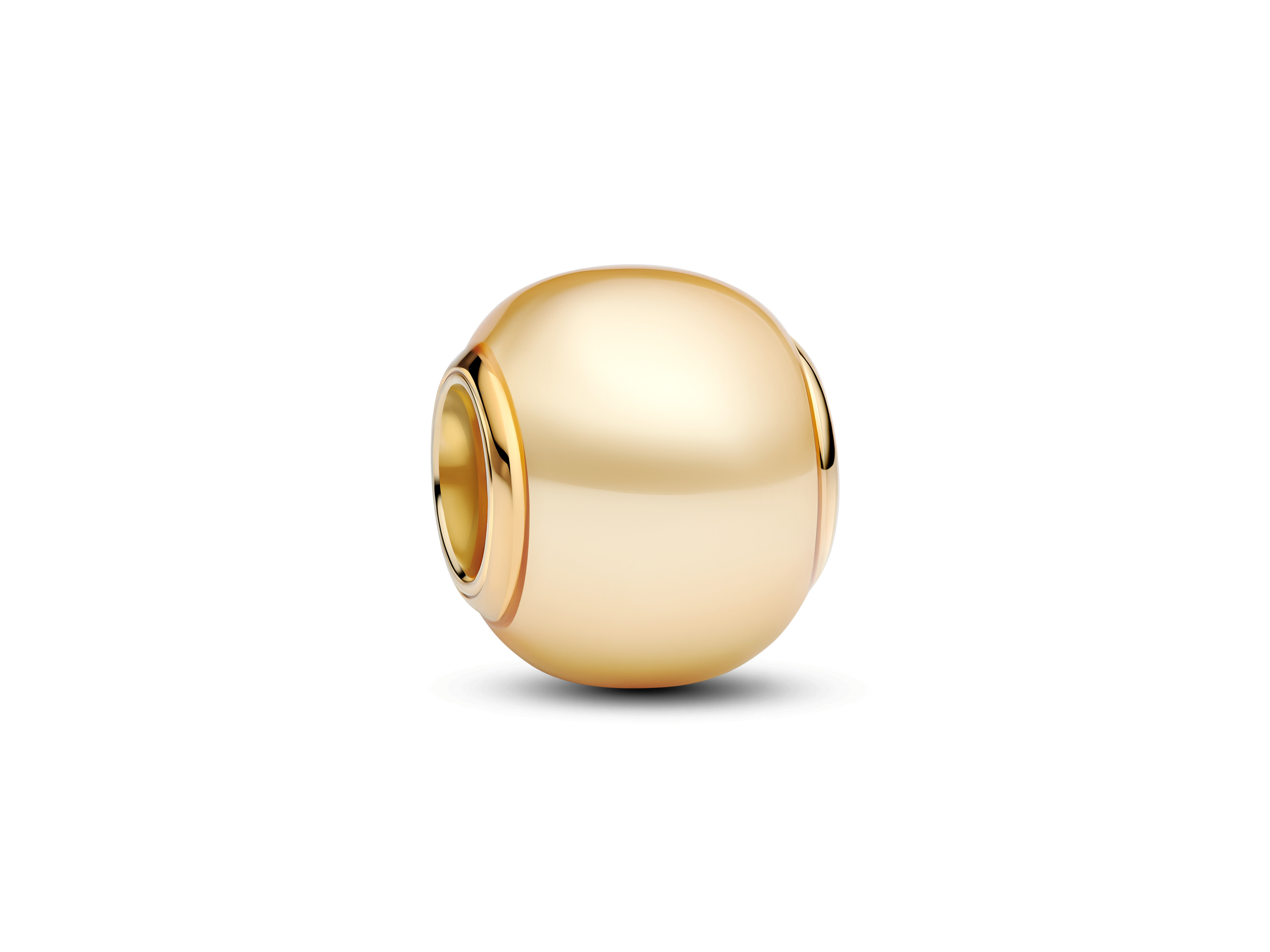 Goldener Charm von Pandora mit gelbgoldener Vergoldung und einer synthetischen gelben Perle, ideal für individuelle Schmuckgestaltungen.