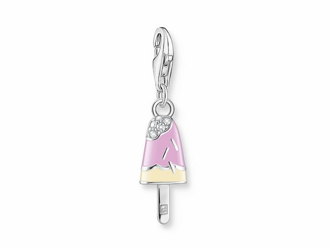 Charm-Anhänger von Thomas Sabo in Form eines bunten Eis am Stiel aus Silber, Emaille und Zirkonia, ideal für sommerliche Akzente und als Teil der Holiday Vibes Kollektion.