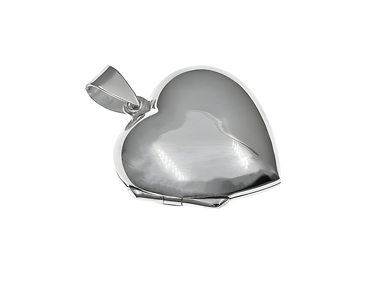 Silber Medaillon in Herzform, elegant gestaltet, Hersteller Juwelier Harnisch, bietet Platz für persönliche Erinnerungen oder Fotos. Ideal als Geschenk oder zum Selbsttragen.