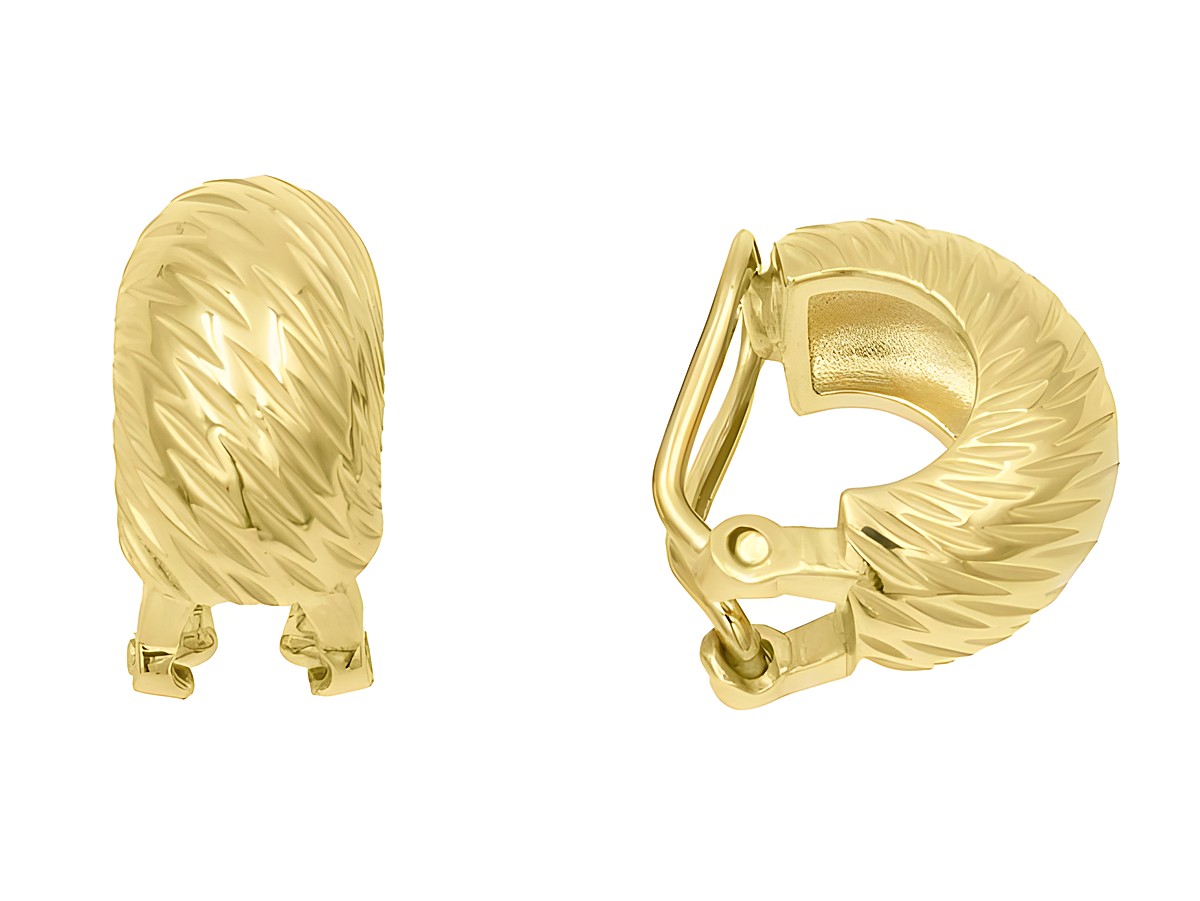 Ohrclips aus vergoldetem Sterling Silber teilmattiert in elegantem Design mit gewellter Oberfläche, hergestellt von Juwelier Harnisch, ideal für stilvolle Anlässe.