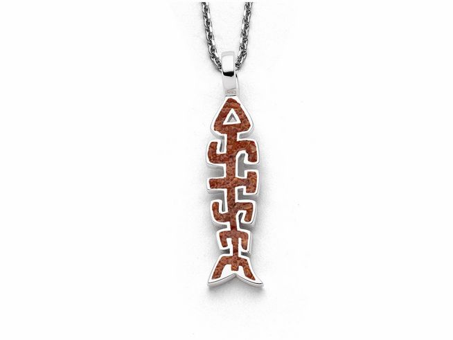 Anhänger in Form eines Fisches aus Sterling Silber rhodiniert mit kunstvollen Mustern in warmen Farbtönen, ideal für maritime Accessoires. Von DUR, Modell Fischgräte Ostsee P4440.