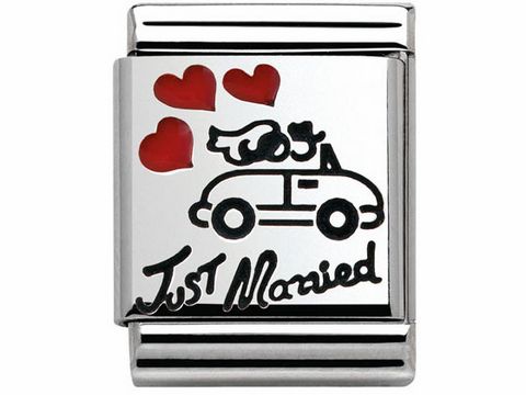 433220306-0 BIG SilverShine 332203 06 Just Married Plättchen Emaille zeigt ein Auto mit zwei Herzen und dem Schriftzug Just Married in edlem Silber, ideal für Brautpaare.
