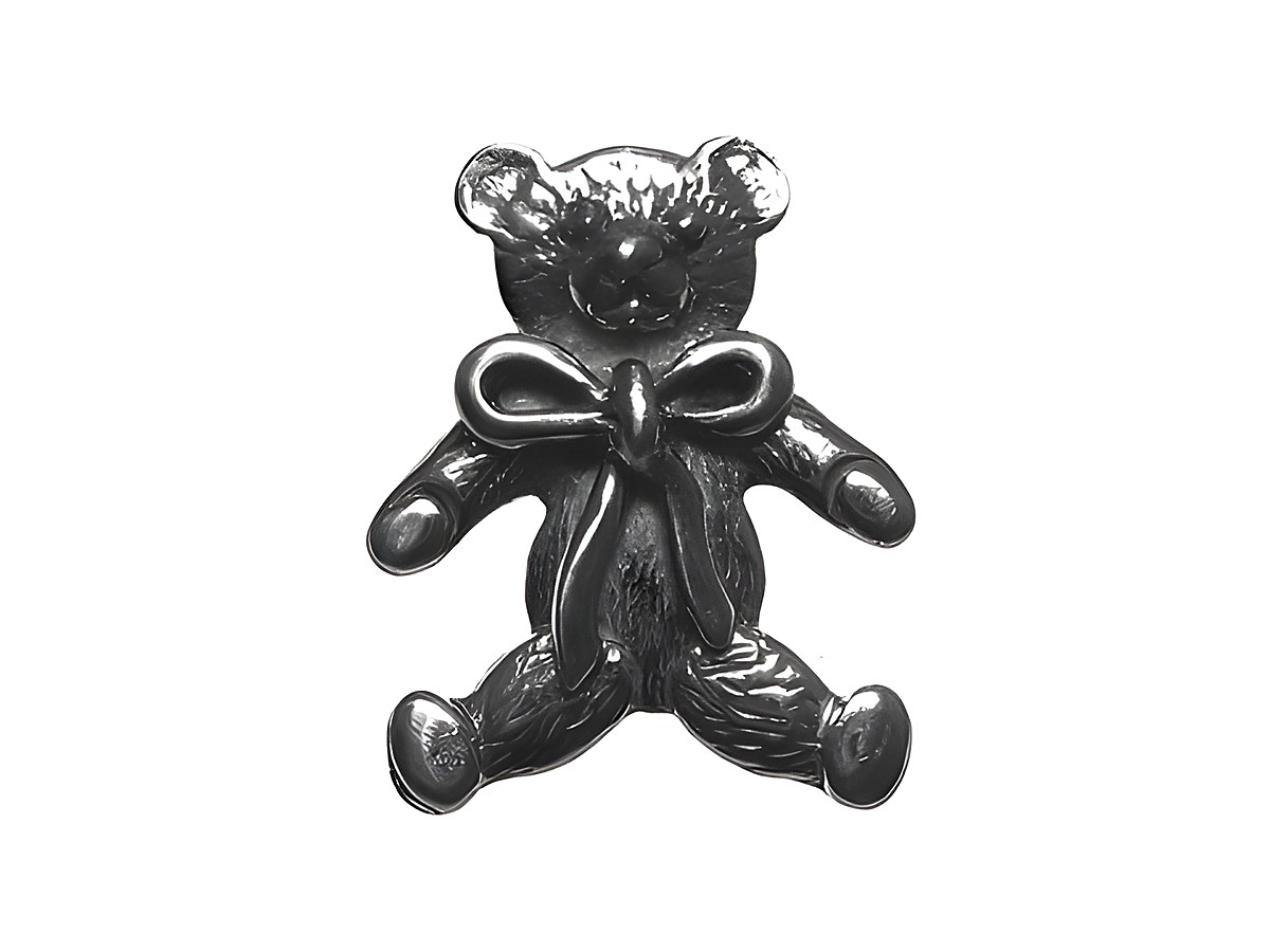 Teddy 925 Sterling Silber Anhänger in Form eines Bären mit Schärpe, von Juwelier Harnisch, ideal für Tierliebhaber und Schmuckfans.
