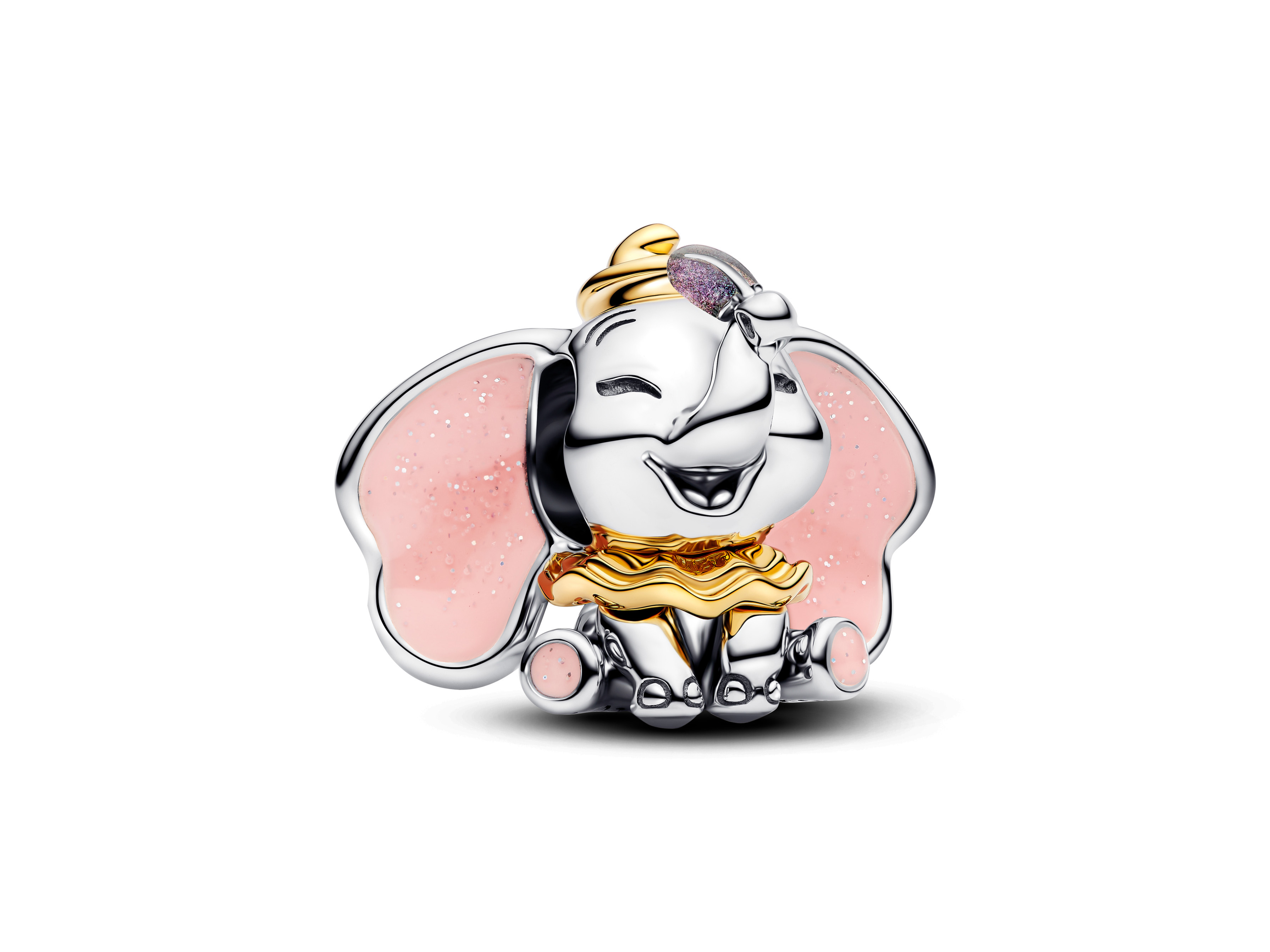 Charm in Form eines fröhlichen Elefanten mit großen Ohren, gefertigt aus Sterling Silber und vergoldetem Gelbgold, mit pinkfarbener Emaille und glitzerndem Detail auf dem Kopf.