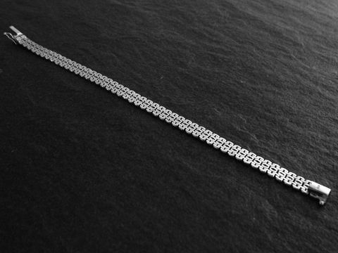 Silberarmband rhodiniert modern 20 cm Panzer Sicherheitsacht von Juwelier Harnisch, elegantes Design ohne Stein, glänzende Oberfläche, ideal für jeden Anlass.