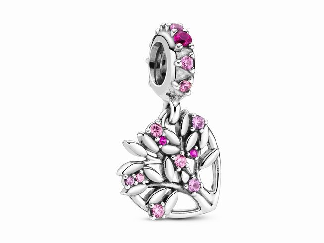 Silber Anhänger in Form eines rosa Herz Stammbaums mit verschiedenen Steinen von Pandora, detailreiche Blätter und funkelnde Elemente, vielseitig einsetzbar für Schmuckliebhaber.