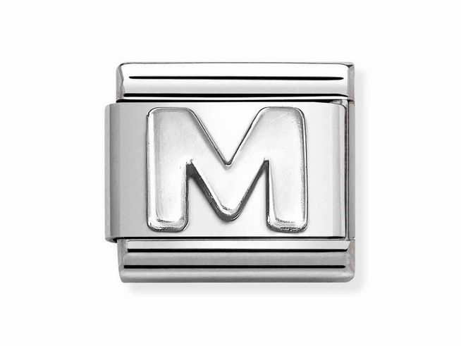 Edelstahl Buchstabe M von Nomination in silber oxidiert, klassisches Design mit zwei horizontalen Linien, geeignet für Schmuckkombinationen und persönliche Akzente.