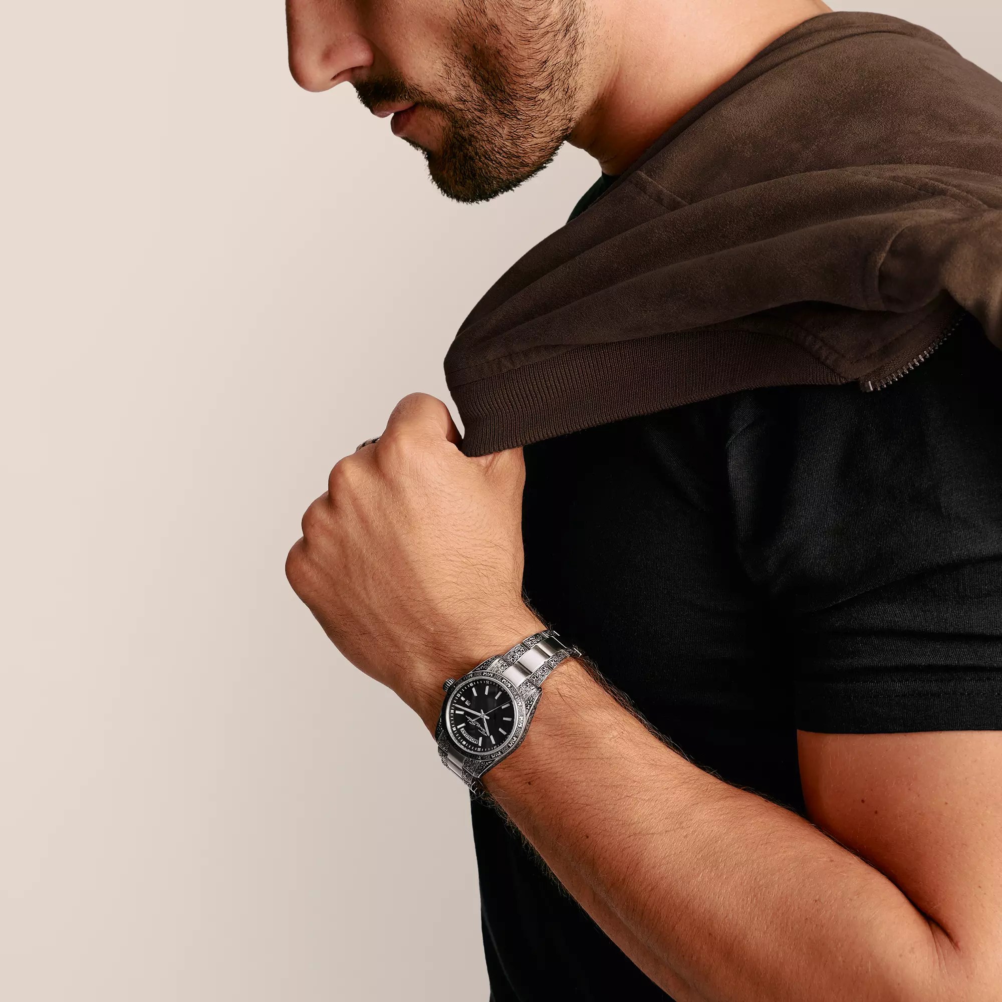 Thomas Sabo Uhr Rebel at Heart Revive, 36 mm Edelstahl, Schwarz, Gravurdesign – Ansicht 4