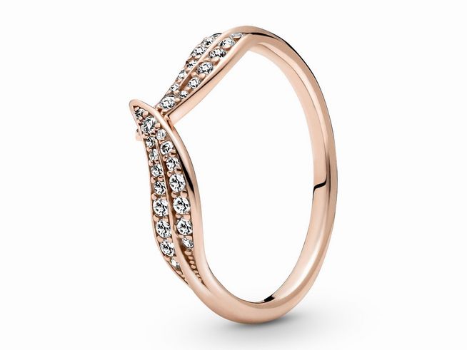 Roségoldener Pandora Ring mit Zirkonia im Design einer geschwungenen Form, Größe 52, elegant und glänzend, ideal für besondere Anlässe oder als stilvolles Accessoire.