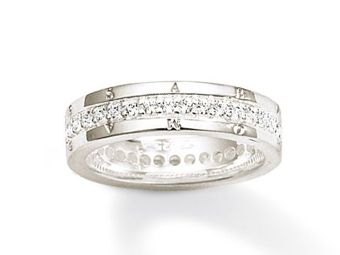 Thomas Sabo Ring TR1701-051-14-52 aus Silber mit Zirkonia in Größe 52, zeitloses Design mit funkelnden Steinen, ideal für elegante Anlässe und als modisches Accessoire.