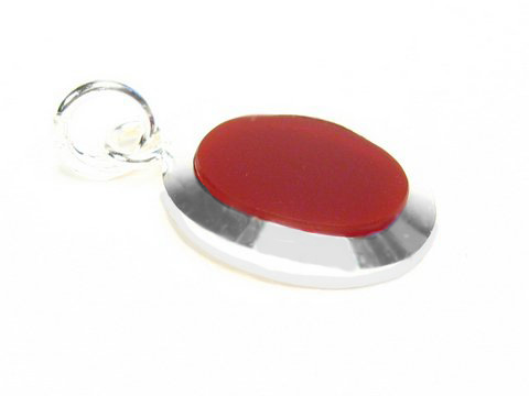 Silber Anhänger mit echtem Karneol in ovaler Form, elegant gestaltet, Hersteller Juwelier Harnisch, Karneol in warmem Rotton. Ideal für stilvolle Akzente.