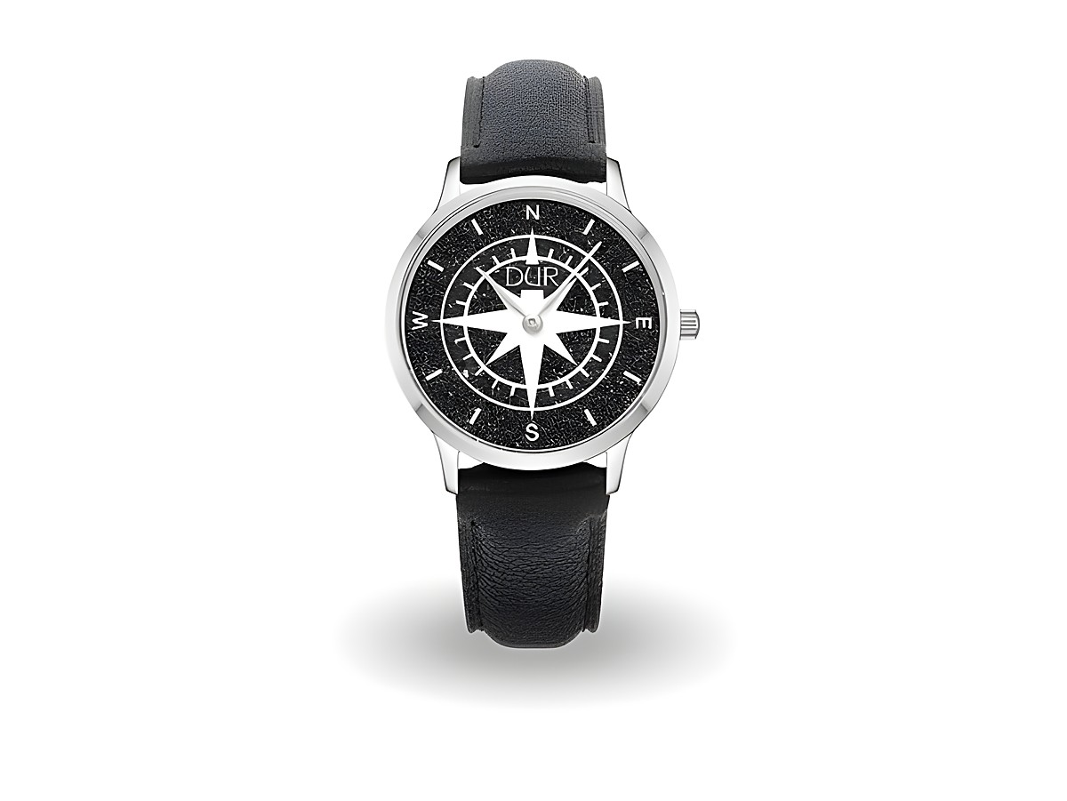 DUR Uhr Kompass Lavasand DW013 Edelstahl 40 mm mit schwarzem Lederarmband und Zifferblatt im Kompassdesign, ideal für stilbewusste Träger.