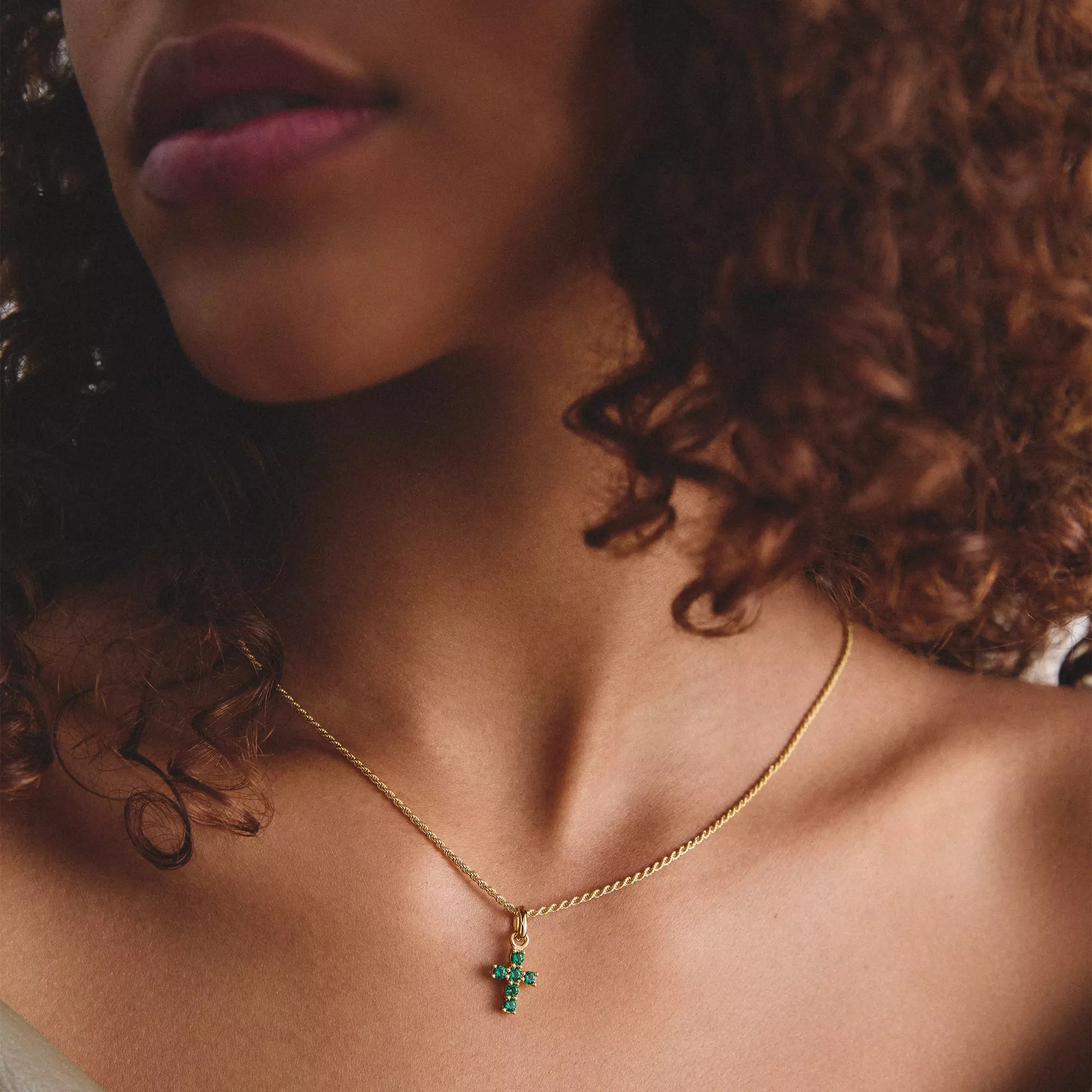 Thomas Sabo Connect - Charm Kreuz - 18k Gelbgold Vergoldung - Nanokristall - Charm mit Öse – Ansicht 3