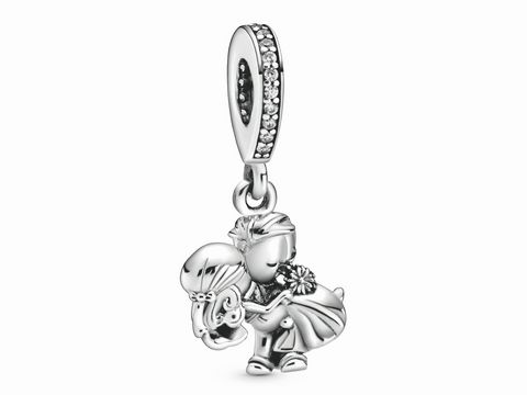 Pandora Silber Charm Anhänger - 798896C01 - Ehepaar - Zirkonia, dargestellt mit einem Brautpaar, ideal für Hochzeitsgeschenke und romantische Anlässe. Hersteller: Pandora.