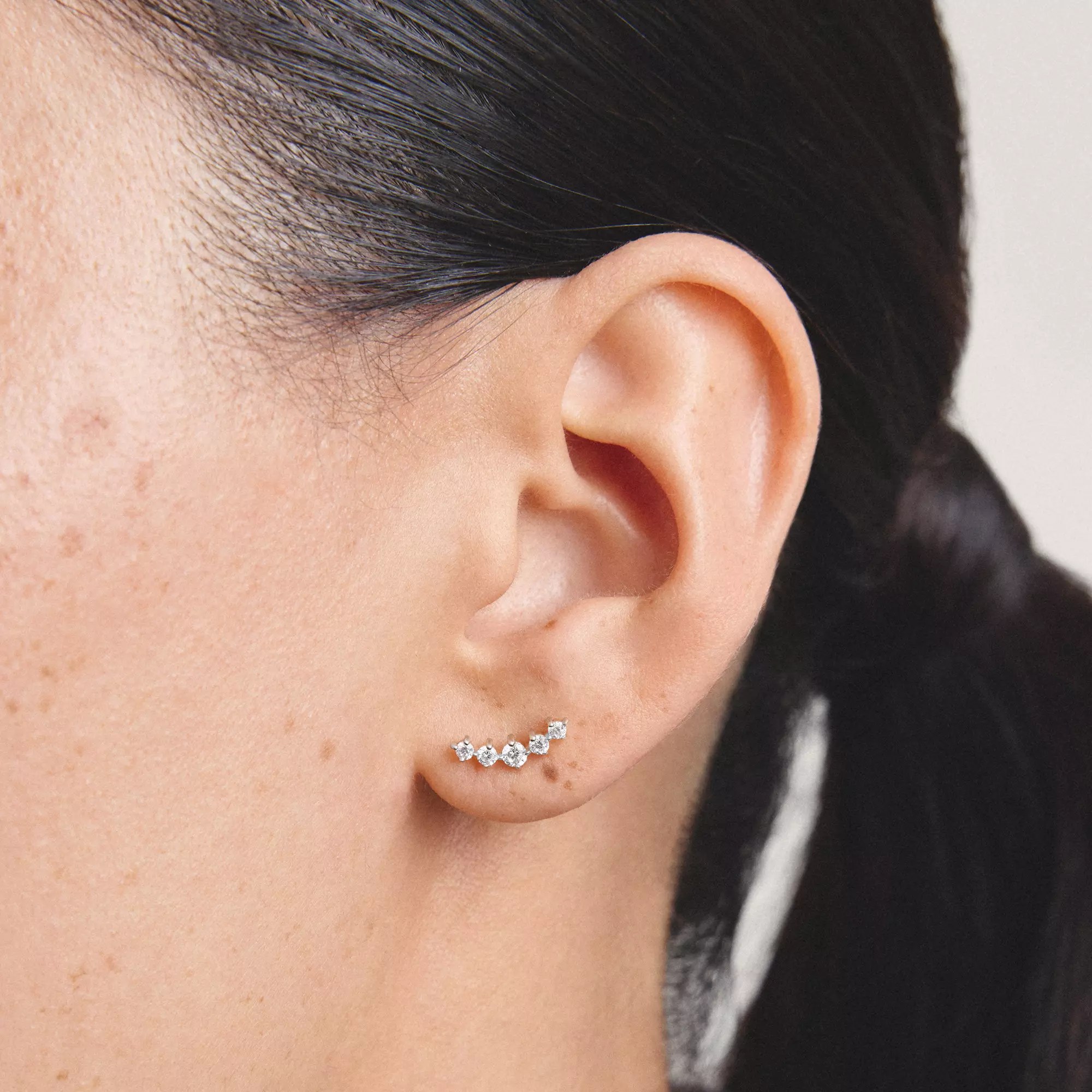 Thomas Sabo Ohrstecker mit weißem Zirkonia – Silber – 11,5 mm breit – Ansicht 3