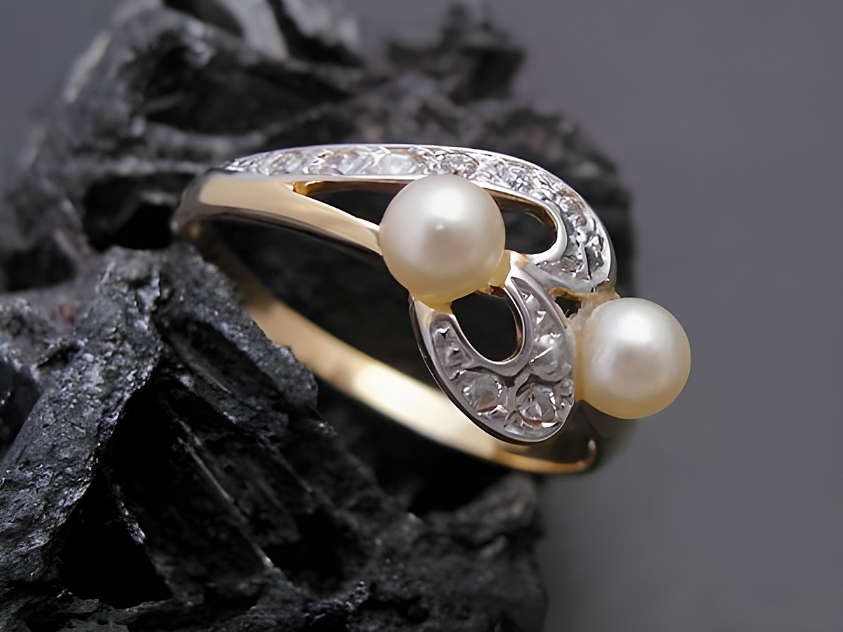 Gold Perlen Ring romantisch Größe 56 mit zwei 4 mm Zuchtperle Imitat und Zirkonia, Hersteller Juwelier Harnisch ideal für besondere Anlässe.