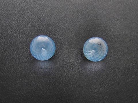 Topas Blautopas Ohrstecker aus Sterling Silber mit Kugel-Design, hergestellt von Juwelier Harnisch, elegant und zeitlos, ideal für jeden Anlass.