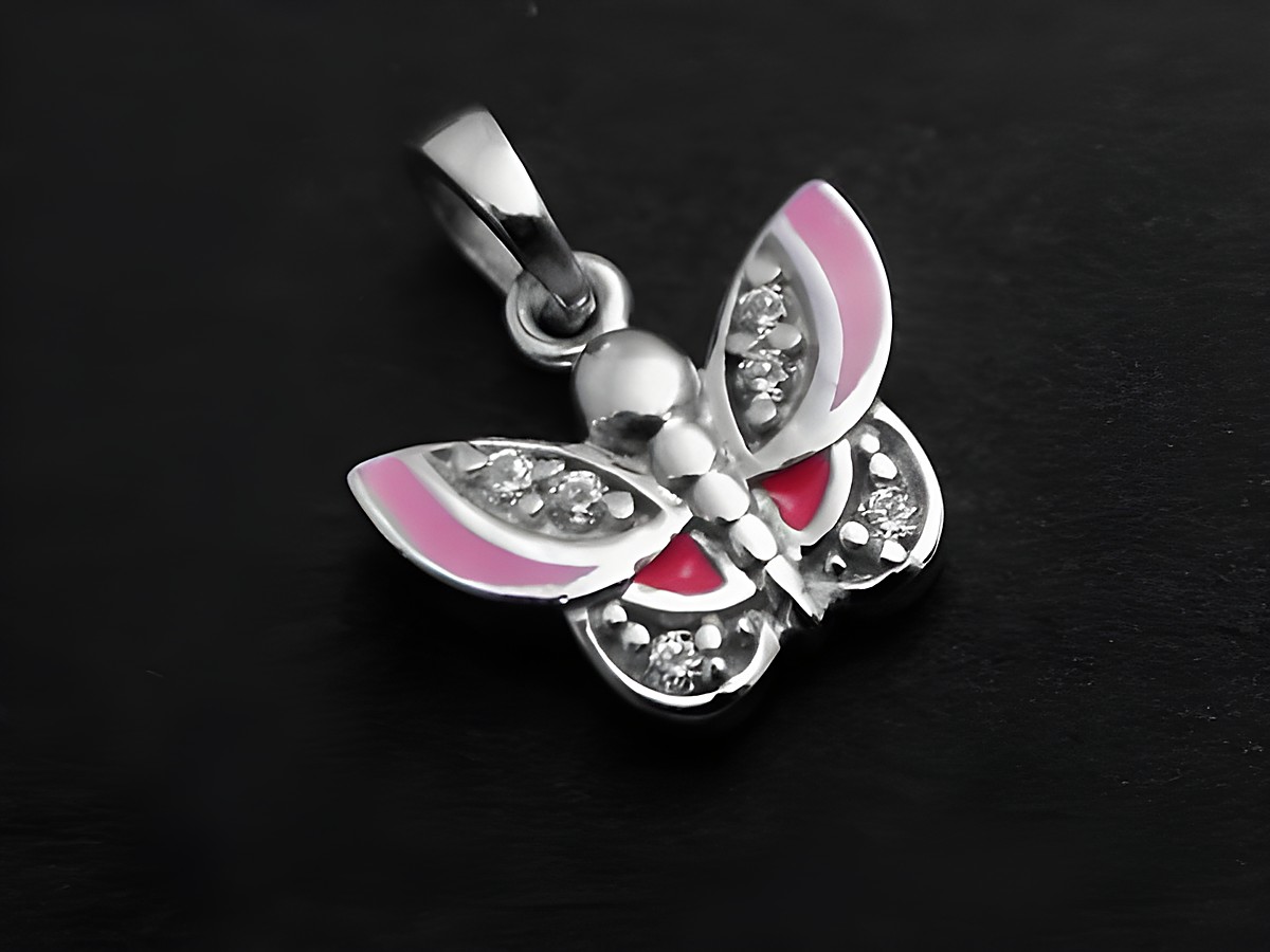 Schmetterling Anhänger aus rhodiniertem Sterling Silber in rosa-fuchsia mit Zirkonia für Kinder, Hersteller Juwelier Harnisch.